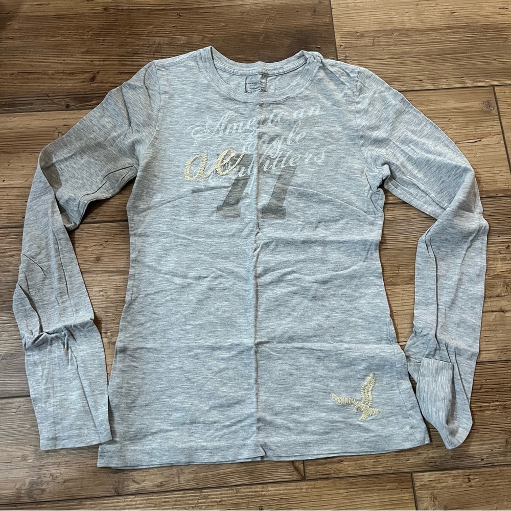 Gray Long Sleeve Graphic Tee